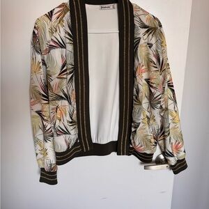 Stradivarius Leaf Print Bomber Jacket Women’s S, Striped Trim, Lightweight